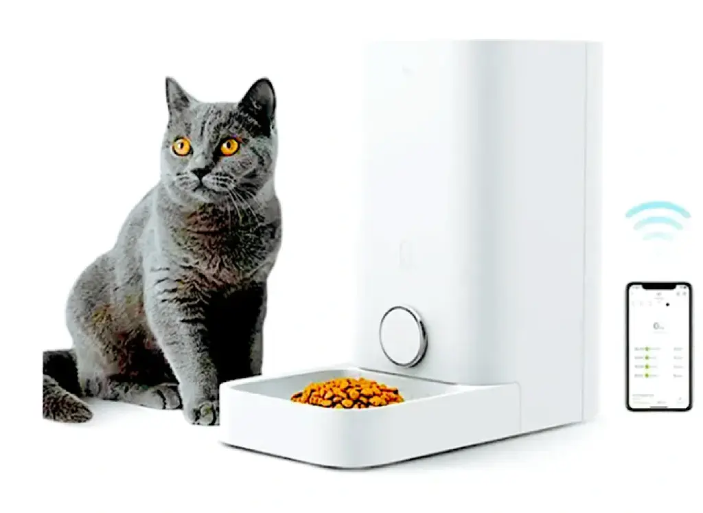 Pet Food Dispenser